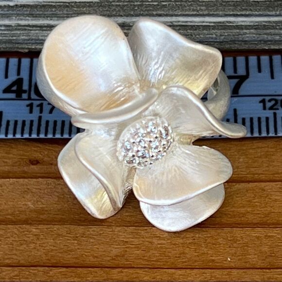 Sheila Fajl Brushed Silver Flower CZ Statement Ring - Picture 3 of 11